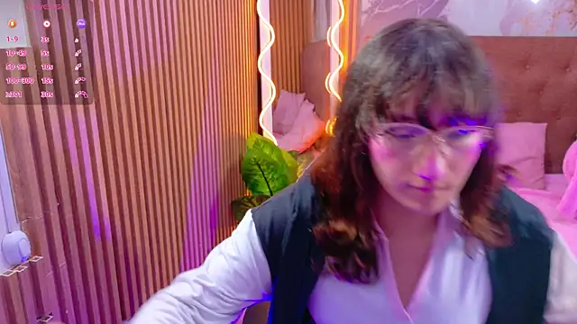 KATHERINE_TAY webkamerás műsora