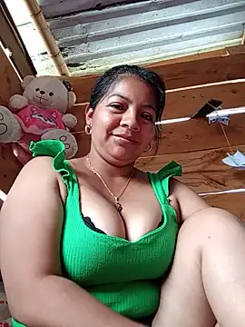 Chat +18 de Tamaraxxx_hot ao vivo