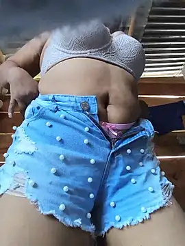 Chat +18 de Tamaraxxx_hot ao vivo