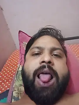 Arnav13579 Webcam-Show