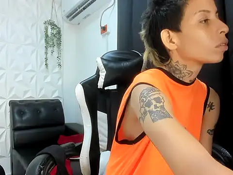 lunallena_17 网络视讯表演