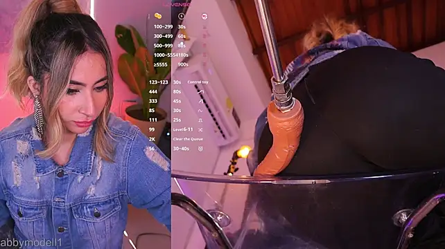 XXX chat uživo modela abbymodell1