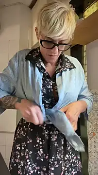 bornsinfull Webcam show