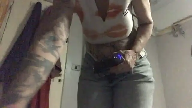 bornsinfull Webcam show