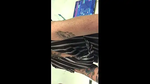 bornsinfull Webcam show