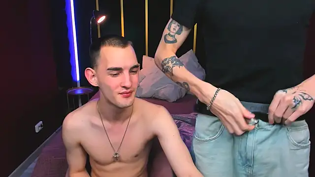 عرض كام Lucas_Moran