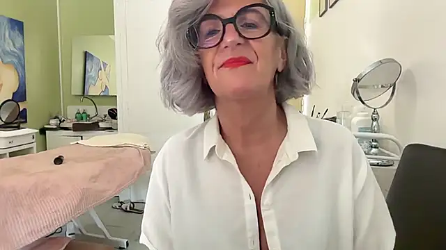 NaughtyMonicaUK Webcamshow