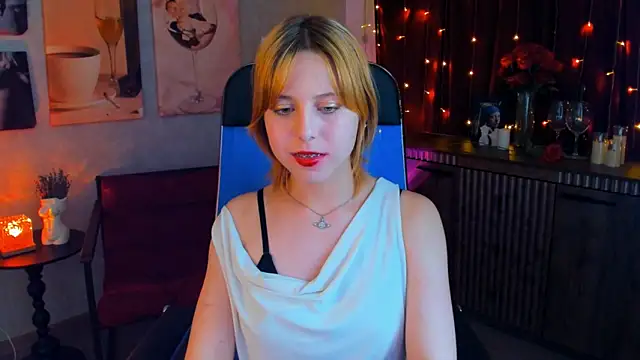 VivienneHebert's Live XXX Chat