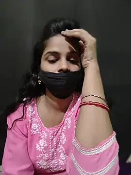 sexy_bhabhii élő XXX-chatje