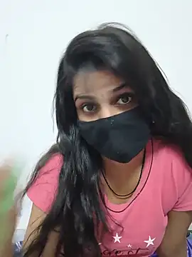 sexy_bhabhii élő XXX-chatje