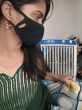 sexy_bhabhii Adlı Modelin Canlı XXX Sohbeti