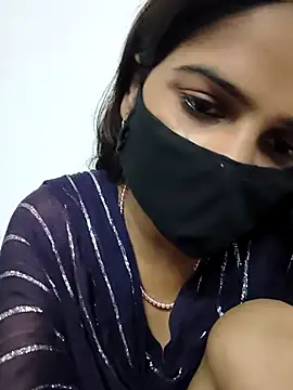 sexy_bhabhii 现场XXX聊天