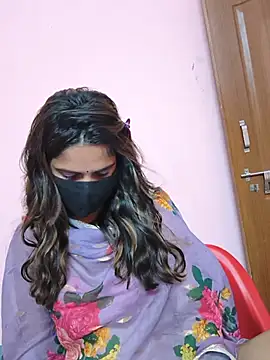 sexy_bhabhii Adlı Modelin Canlı XXX Sohbeti