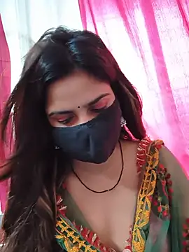 sexy_bhabhii Adlı Modelin Canlı XXX Sohbeti