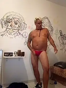 Penniewild's Webcam Show