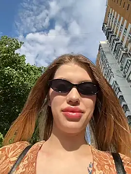 Risky_Mia69 webcam show