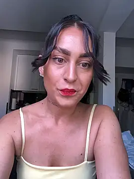CurlyRouge's Webcam Show