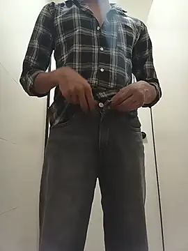 itsmemadhu2019のウェブカメラショー