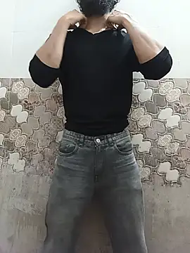 itsmemadhu2019n Webbikameraesitys