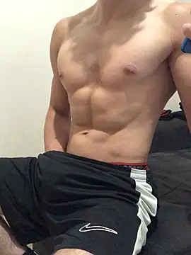 maxence_096 webcam show