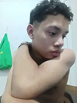 curious_straight_guyのウェブカメラショー