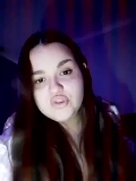 BadPeroCute Adlı Modelin Canlı Sohbet Odası