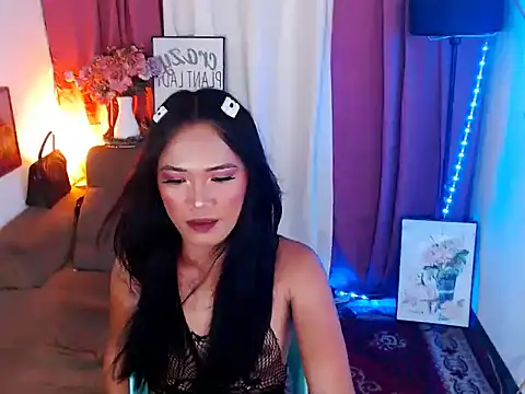 WILDEXOTICBEAUTY webcam show