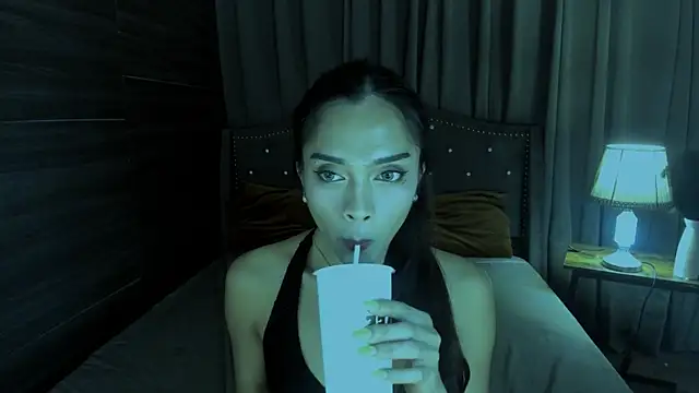 CharlotteFlare webcam show
