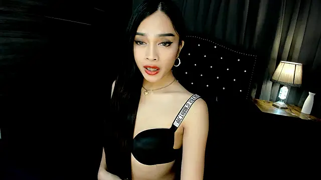 CharlotteFlare's Webcam Show