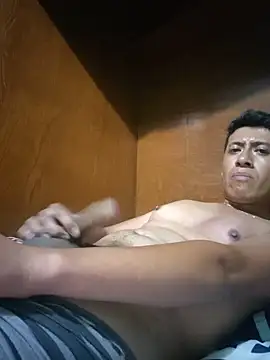 Martin27xxxhot Webcam Show