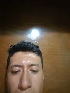 Martin27xxxhot's Webcam Show