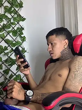 Anthony_clark1 Adlı Modelin Web Kamerası Şovu