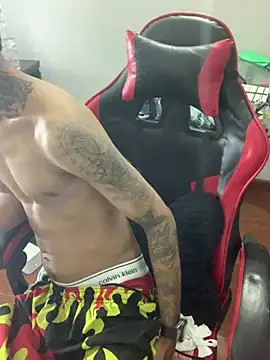 Anthony_clark1 Show in webcam