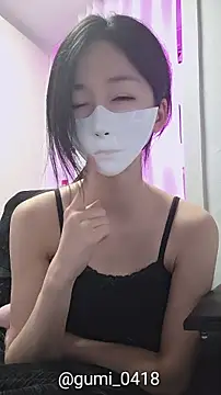 gumi_0418 Adlı Modelin Web Kamerası Şovu