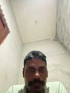 sk022's Webcam Show