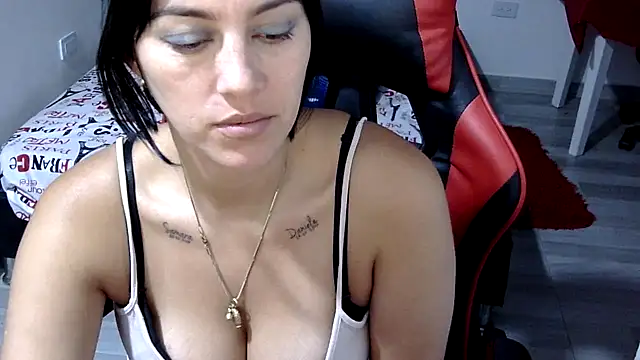 Živý XXX chat Bandida553