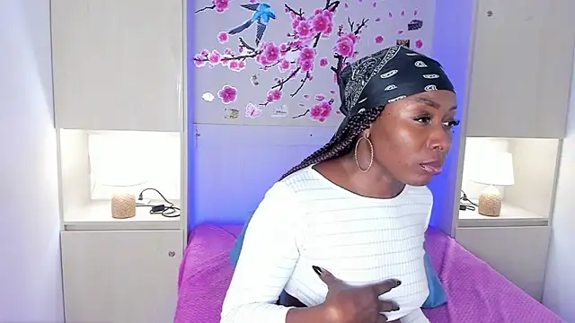 XXX chat uživo modela TaylorBloom