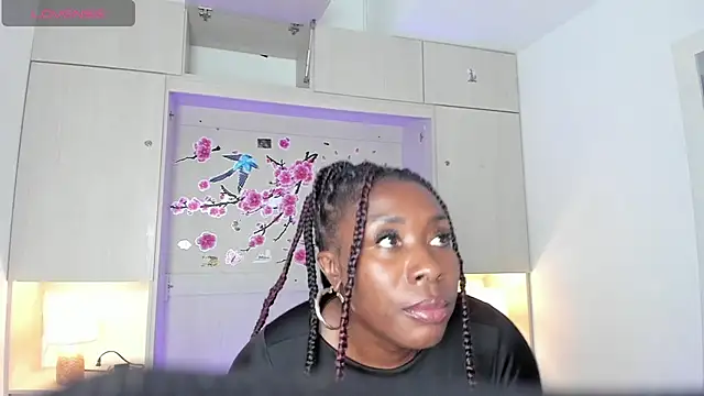 TaylorBloom Chat XXX in diretta
