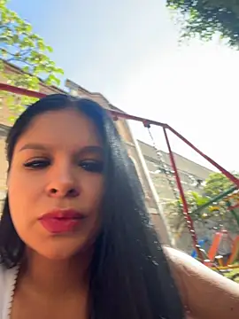 XXX chat uživo modela Elara_Luxe