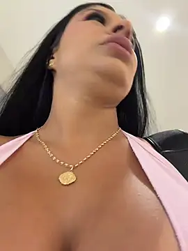 Chat XXX ao vivo de Elara_Luxe