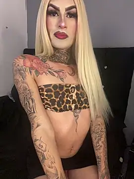 valen_lewiiz Webcam-Show