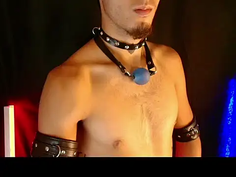 dark_men1 Show in webcam