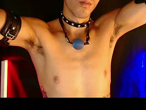 dark_men1 Show in webcam