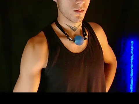 dark_men1 – webcam-show