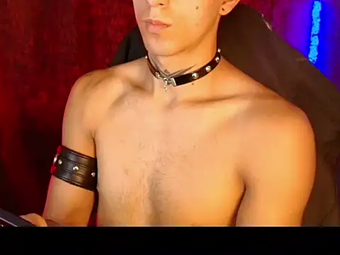 dark_men1n Webbikameraesitys