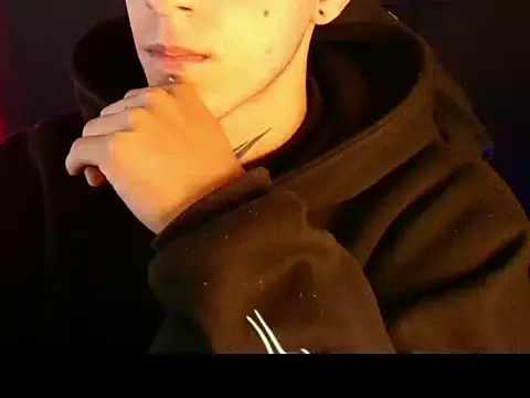 dark_men1 Show in webcam