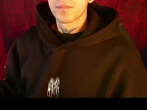 dark_men1 Show in webcam