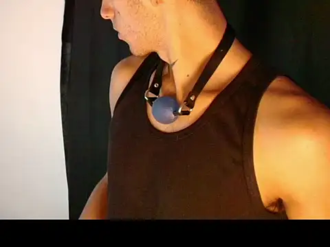 dark_men1 webcam show