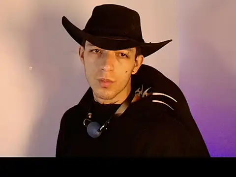 dark_men1 Webcamshow