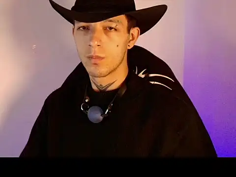 Show de dark_men1 na webcam